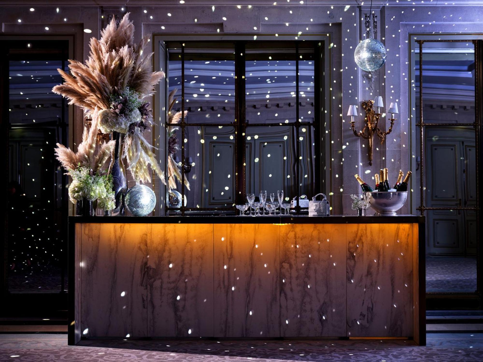 Le Meurice - Dorchester Collection Paryż Zewnętrze zdjęcie